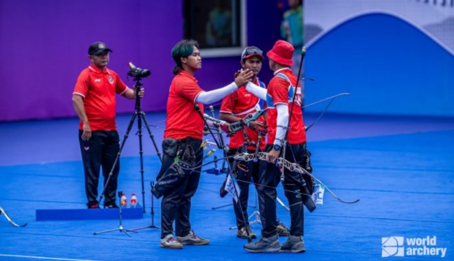 atlet panahan putra indonesia saat bertanding di asian games