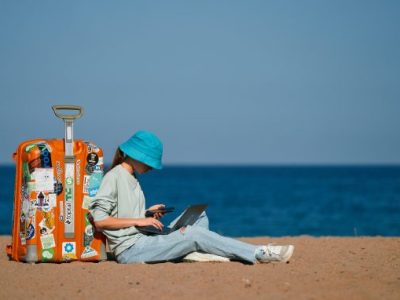 ilustrasi digital nomad