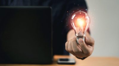 ilustrasi berinovasi adalah