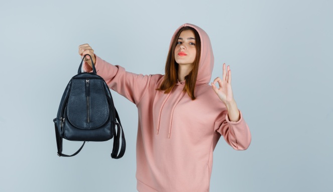 ilustrasi Tas Exsport dan strategi brand evolution